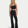 Damskie legginsy z rozszerzanymi nogawkami z kolekcji Essentials Damskie legginsy z rozszerzanymi nogawkami z kolekcji Essentials