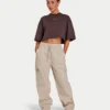 Damskie spodnie cargo – kolor owsiany Damskie spodnie cargo – kolor owsiany