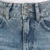 Dżinsy damskie typu „mom” – średnie wybarwienie Dżinsy damskie typu „mom” – średnie wybarwienie