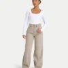Dżinsy damskie wide leg – kolor kamienny Dżinsy damskie wide leg – kolor kamienny