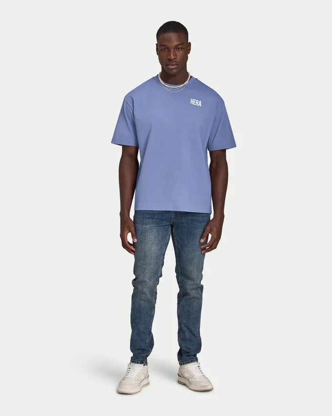Męska koszulka oversize – podstawowy element garderoby Męska koszulka oversize – podstawowy element garderoby