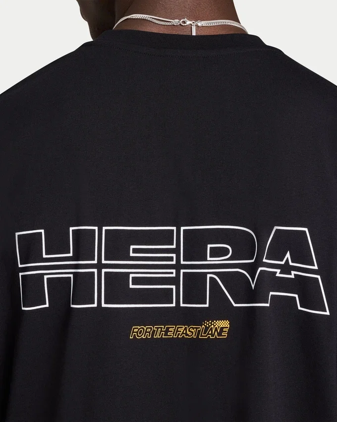Męski T-shirt oversize w stylu wyścigowym Męski T-shirt oversize w stylu wyścigowym