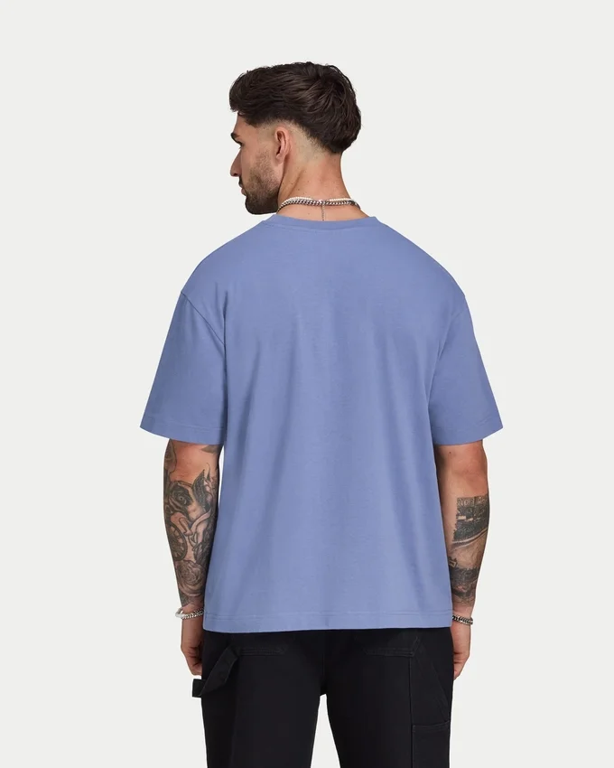 Męski T-shirt oversize z kolekcji Collective Męski T-shirt oversize z kolekcji Collective