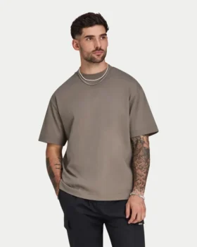 Męski T-shirt oversize z nadrukiem graffiti