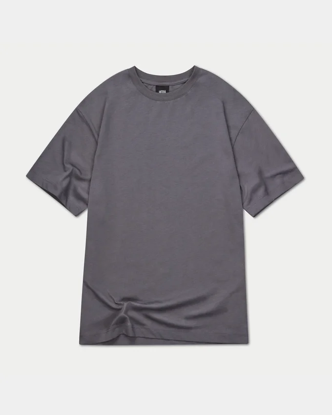 Męski T-shirt oversize z nadrukiem graffiti Męski T-shirt oversize z nadrukiem graffiti