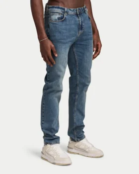 Męskie Denim o luźnym kroju – średnie wybarwienie